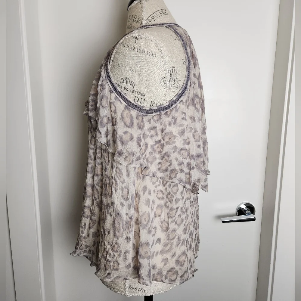 Vintage Leopard Silk Halter Top - Picture 3 of 15